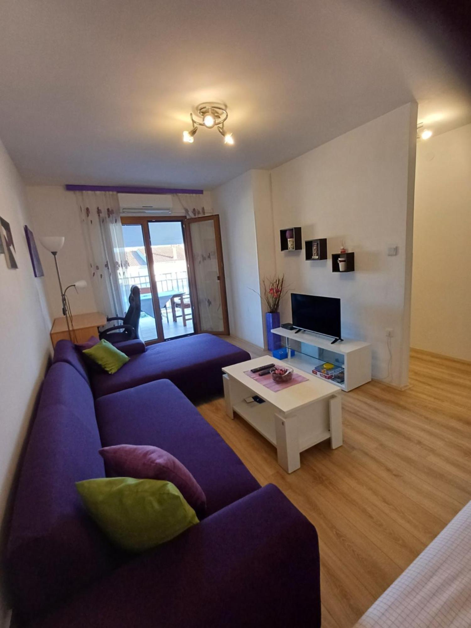 Apartments Lana Pula Luaran gambar